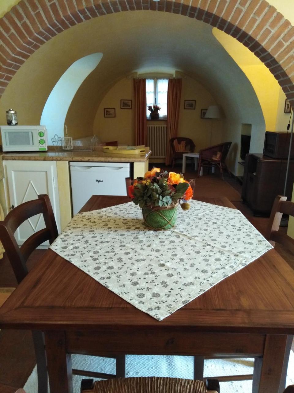 Casa Del Capitello Appartement Caprino Veronese Buitenkant foto