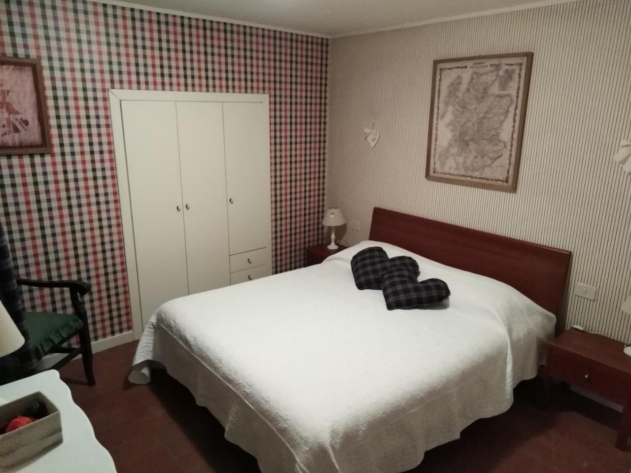 Casa Del Capitello Appartement Caprino Veronese Buitenkant foto