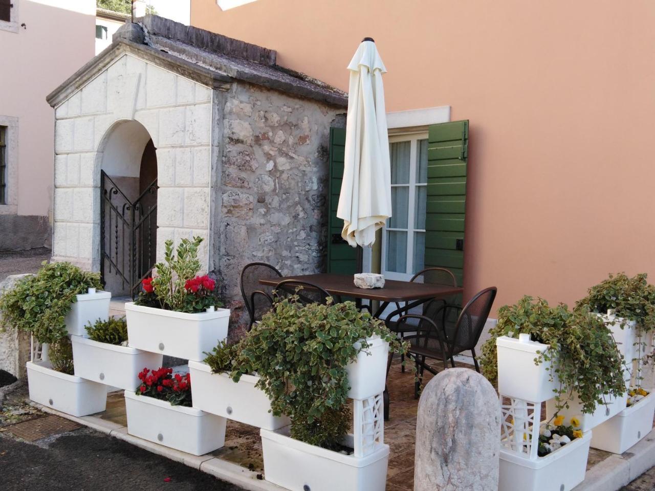 Casa Del Capitello Appartement Caprino Veronese Buitenkant foto
